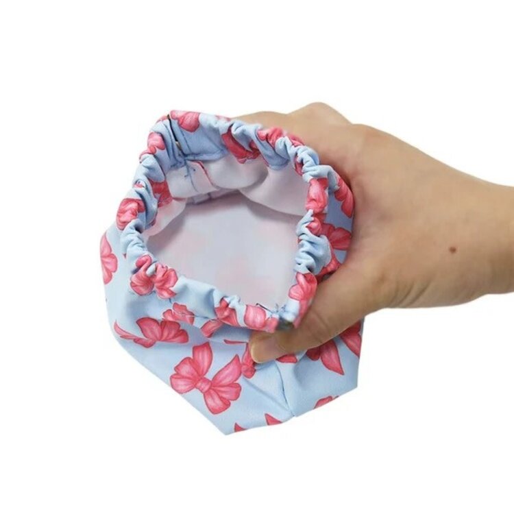 Mavi Bandz Blue Bow Pinch Pouch