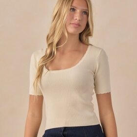 Rylee + Cru LLC Natural Scallop Tee