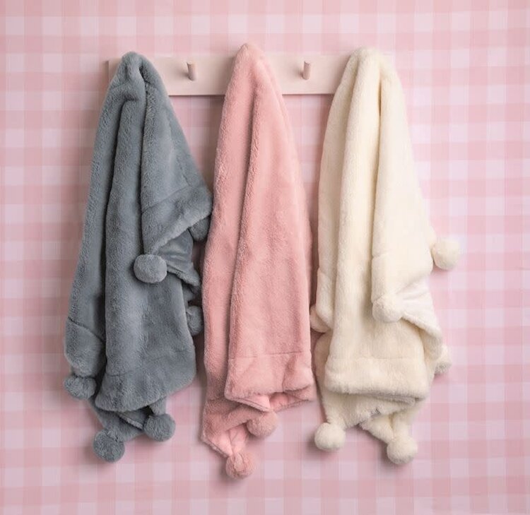 Mud Pie PomPom Blanket