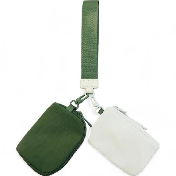 Dual Color Wristlet