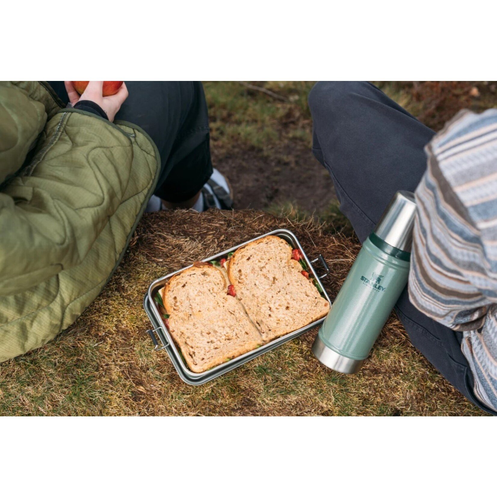 Stanley Legendary Useful Box, 2.2 quart