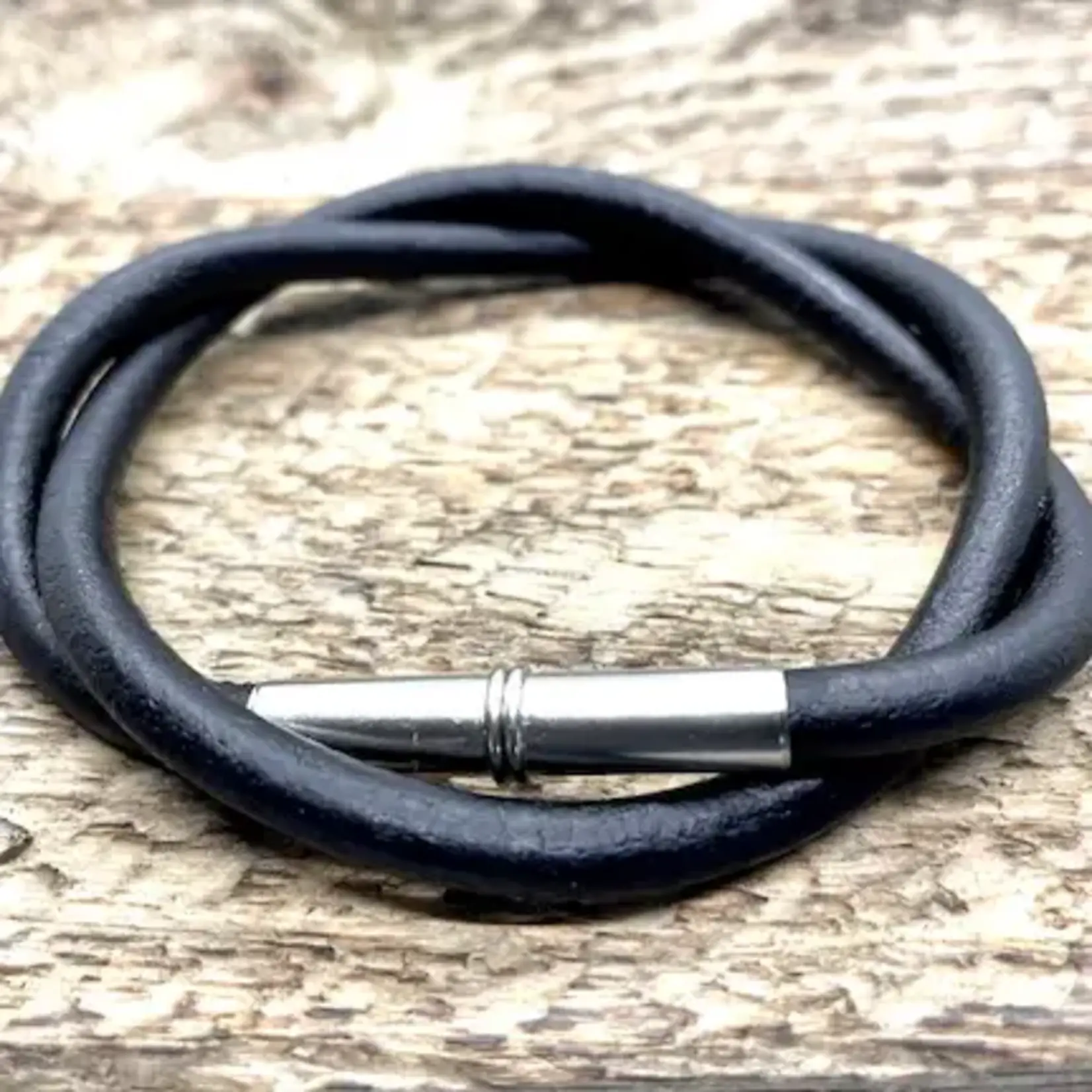 Flint Bracelet, Silver Closure