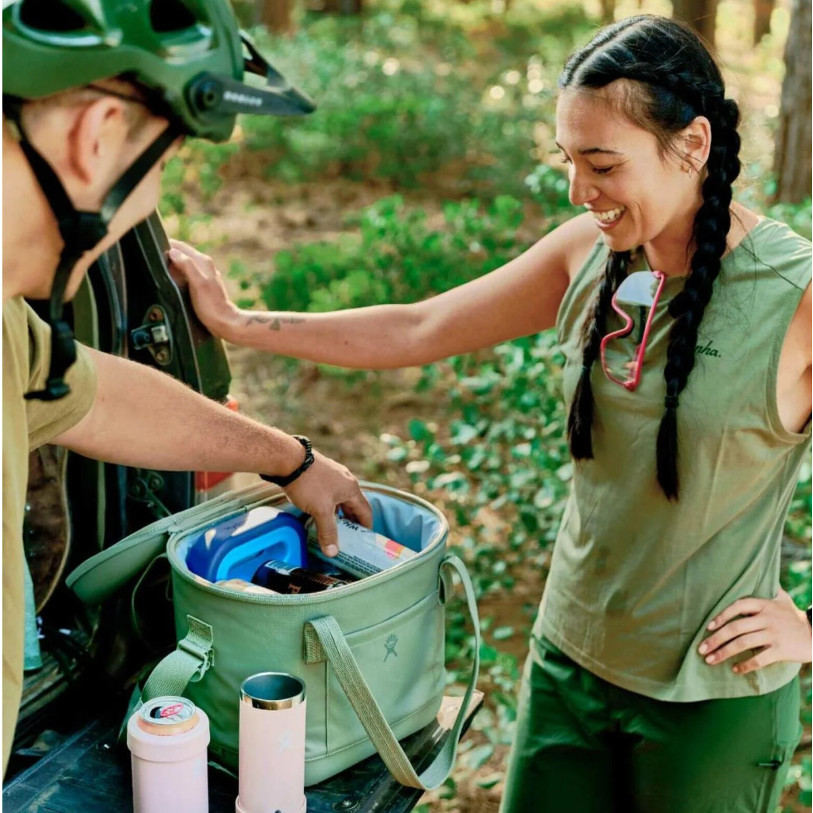 Hydro Flask 12 Liter Carry Out™ Soft Cooler