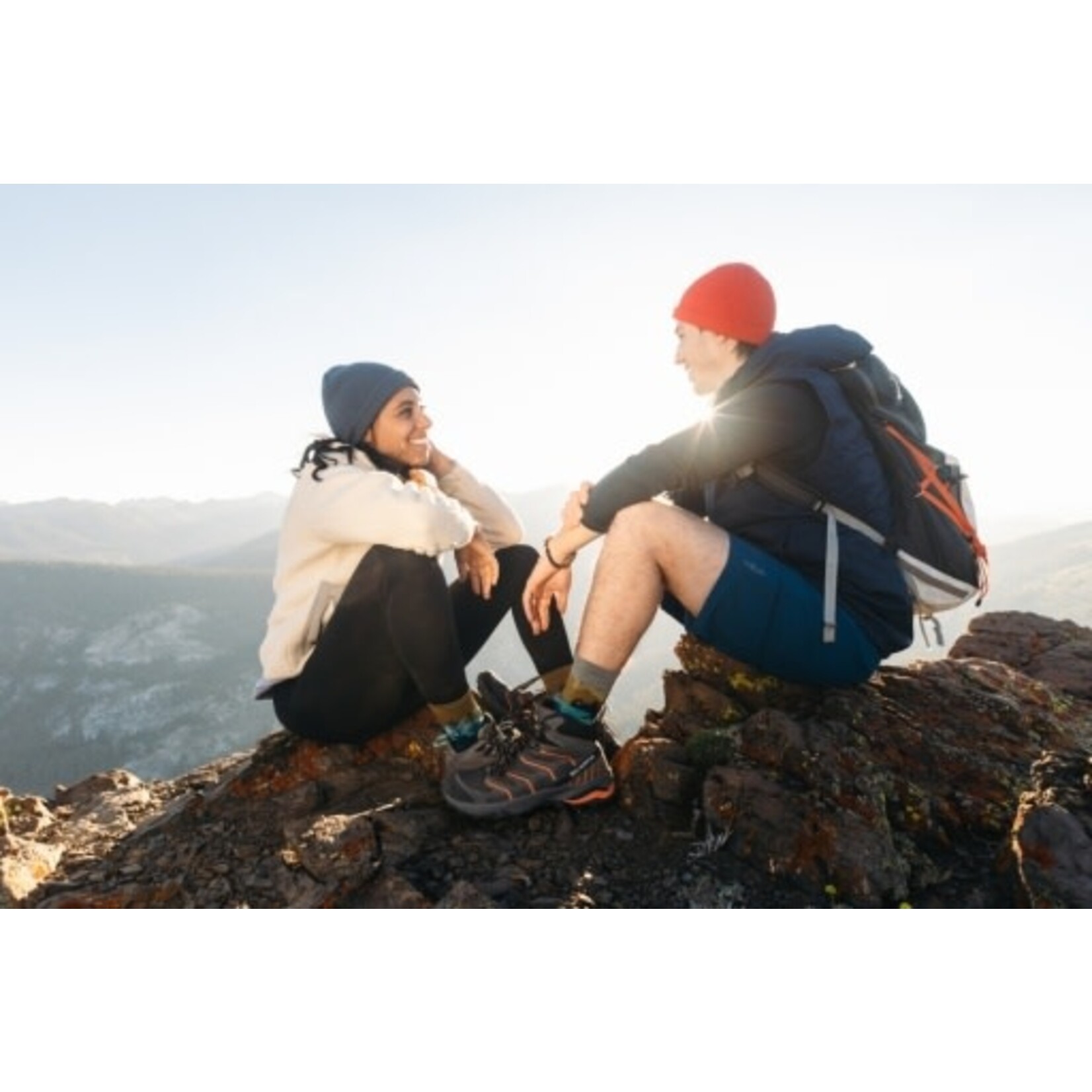 Darn Tough Vermont Close Encounters Micro Crew  Midweight with Cushion Socks