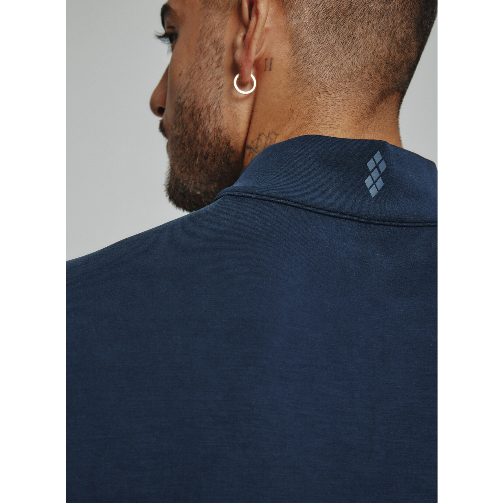 7 Diamonds Rev 1/4 Zip Modal Pullover
