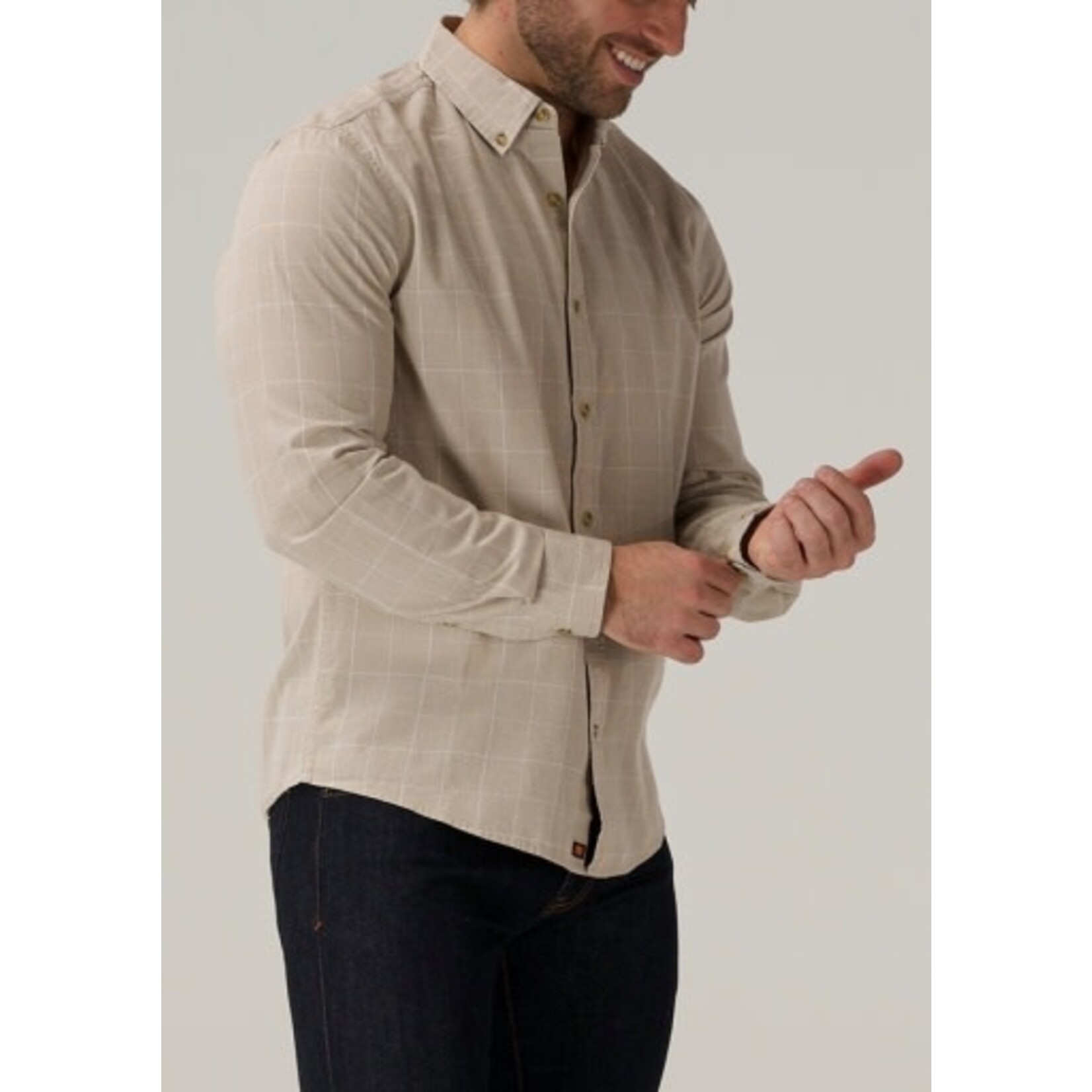 The Normal Brand NIKKO CLASSIC BUTTON UP