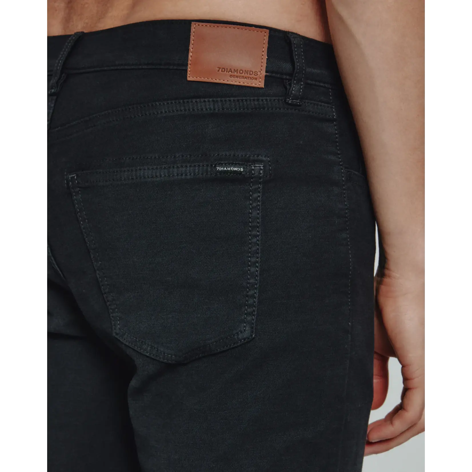 7 Diamonds Generation Pant Charcoal