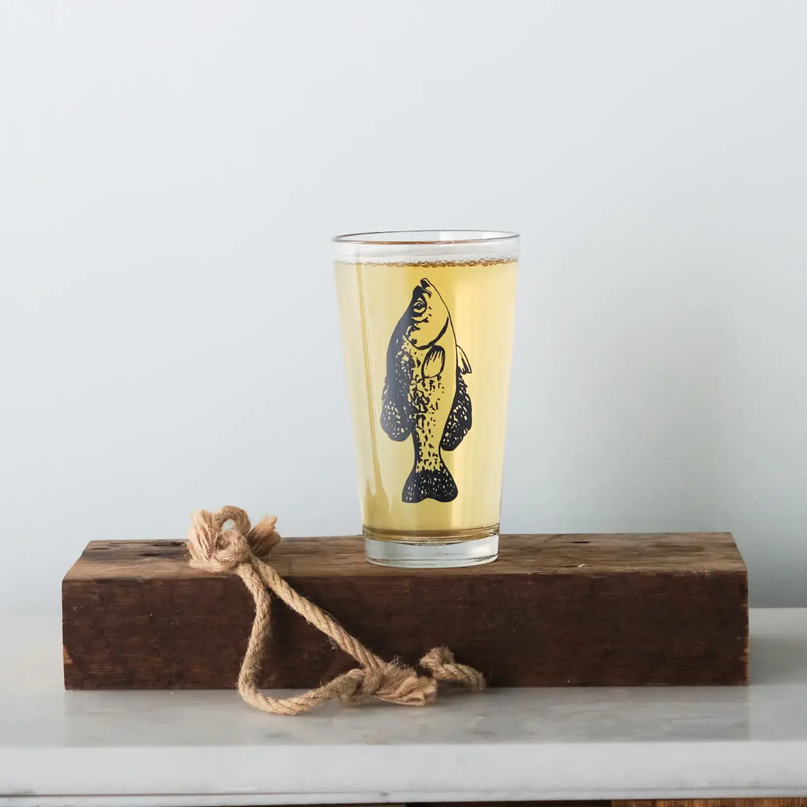 Vital Industries Gone Fishin Pints, 16 oz