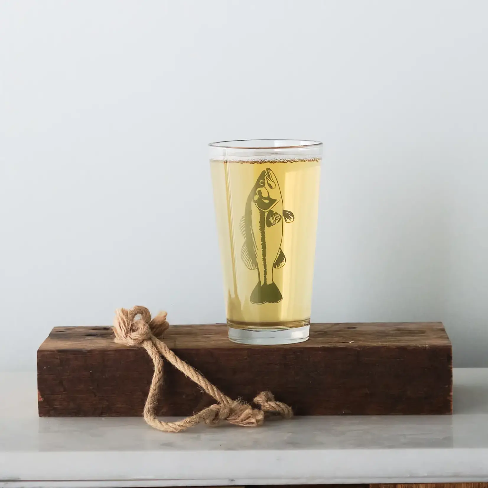 Vital Industries Gone Fishin Pints, 16 oz