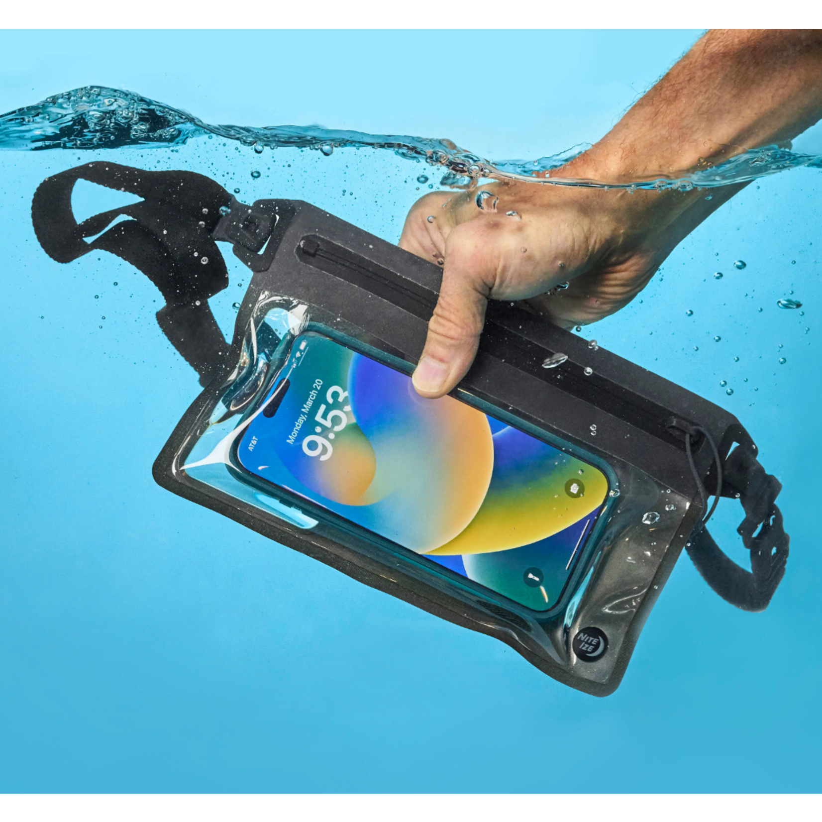 Nite Ize RunOff Waterproof Phone Waist Pouch - Charcoal