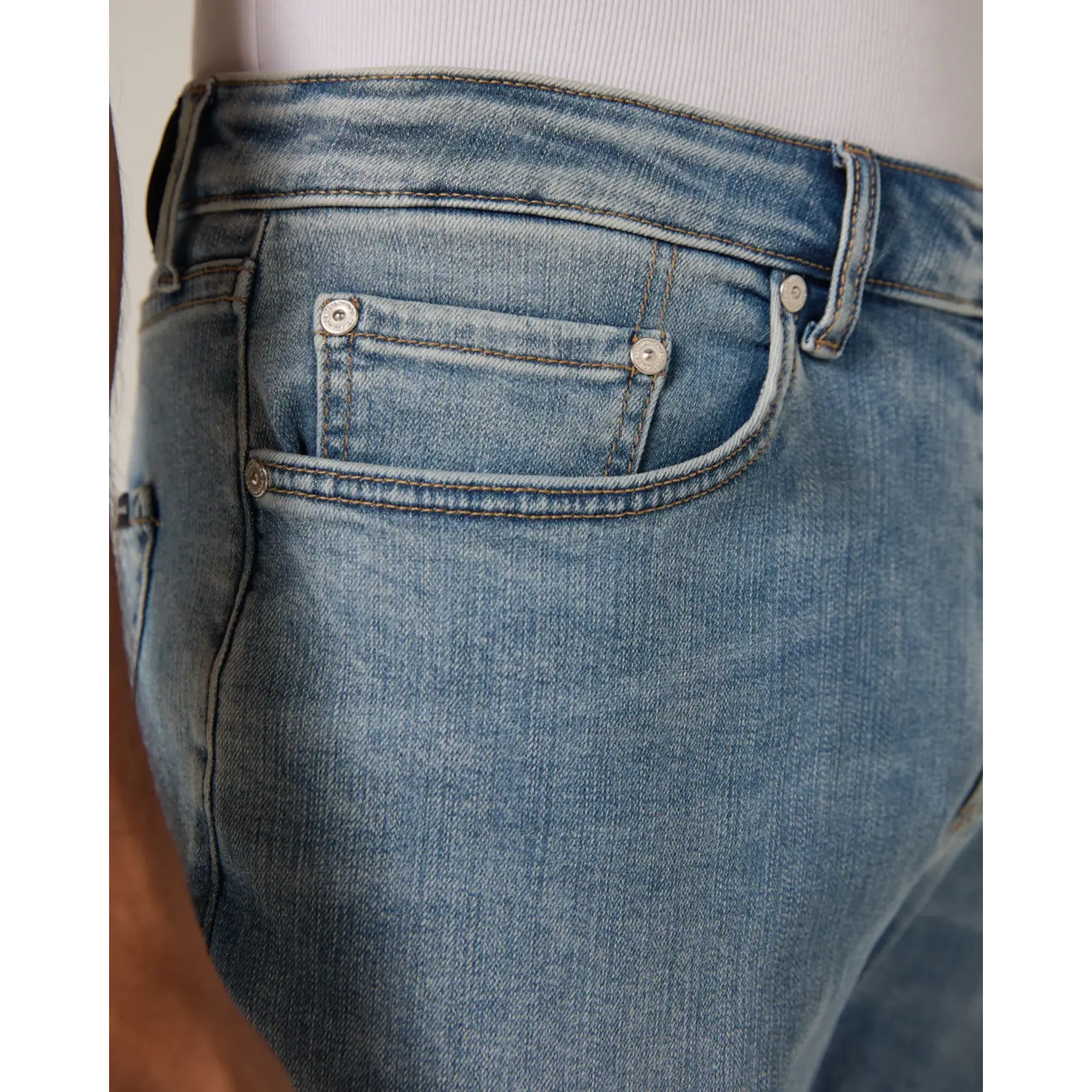 7 Diamonds UNION STRAIGHT FIT DENIM