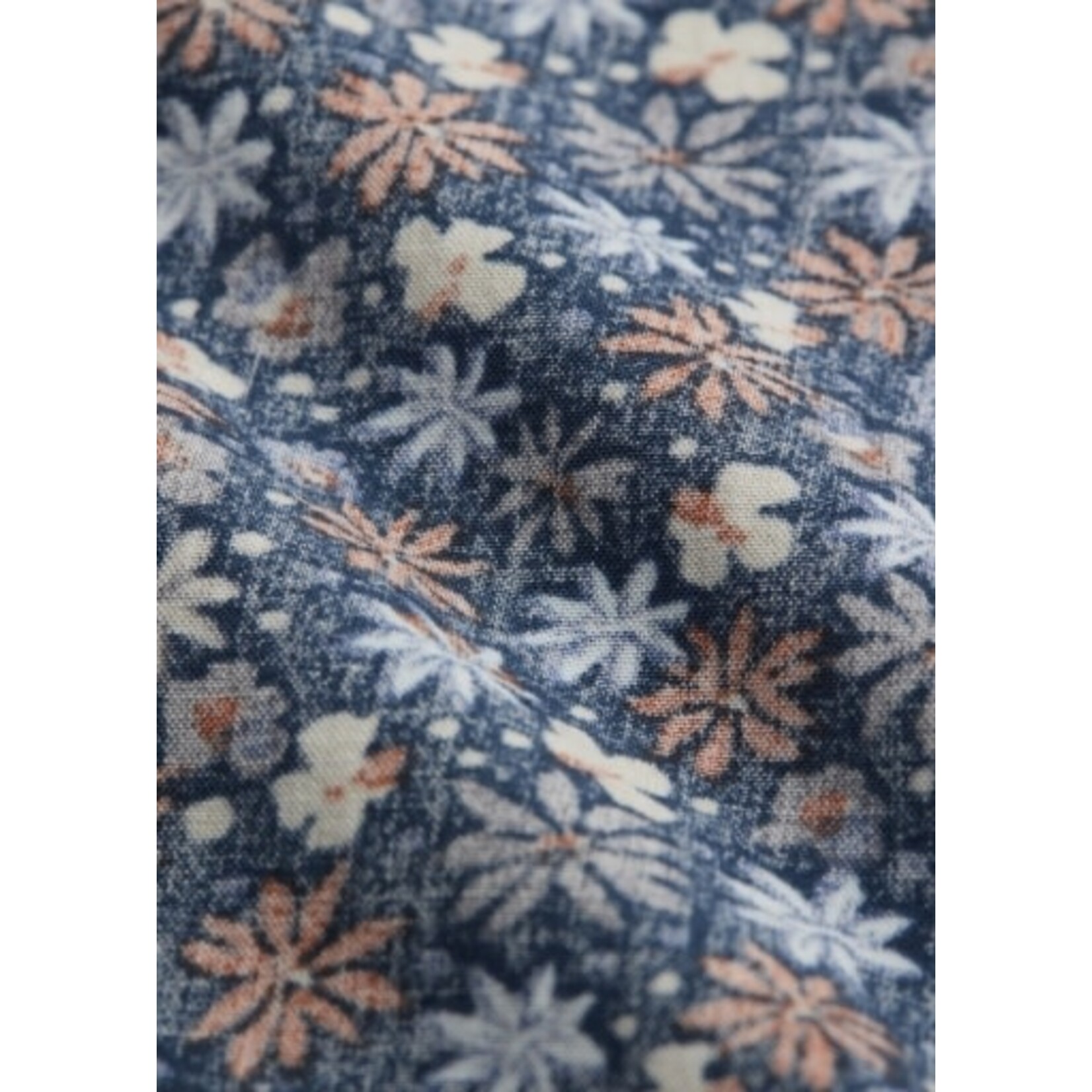7 Diamonds Mulberry Short Sleeve Shirt