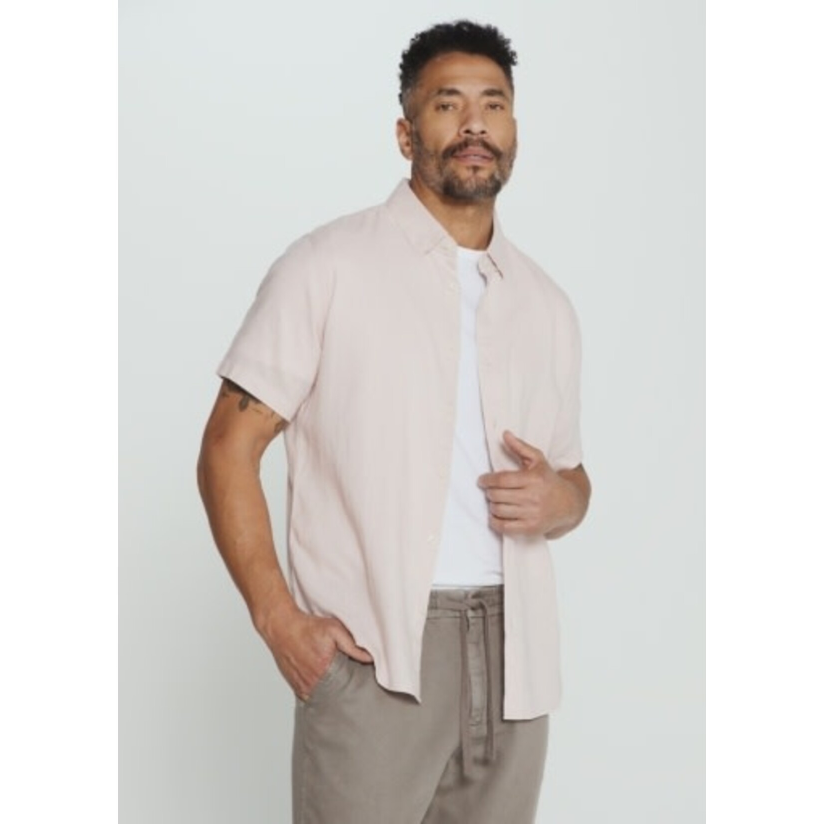7 Diamonds Oasis Linen Short Sleeve Shirt