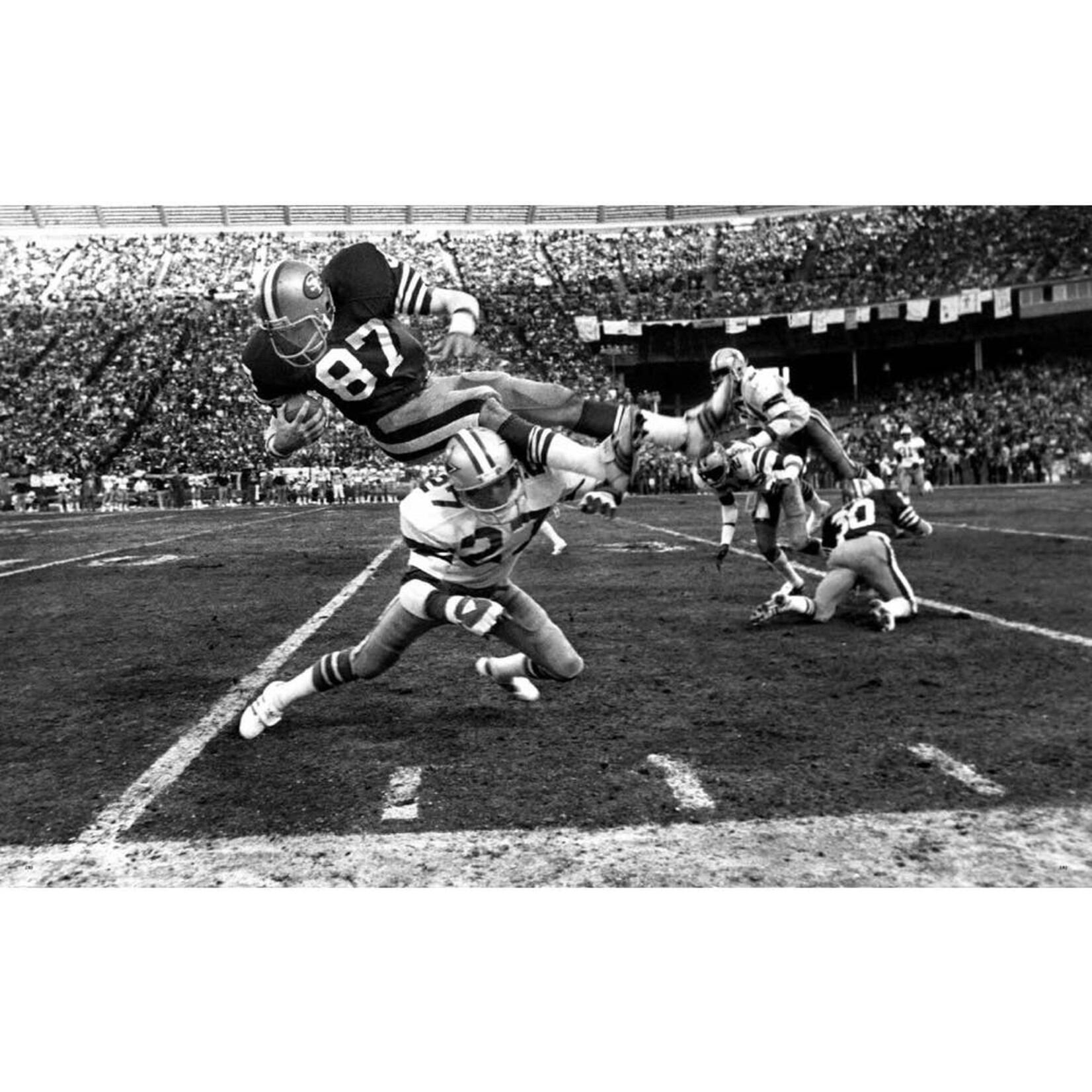 Field of Play: 60 Years of NFL Photography