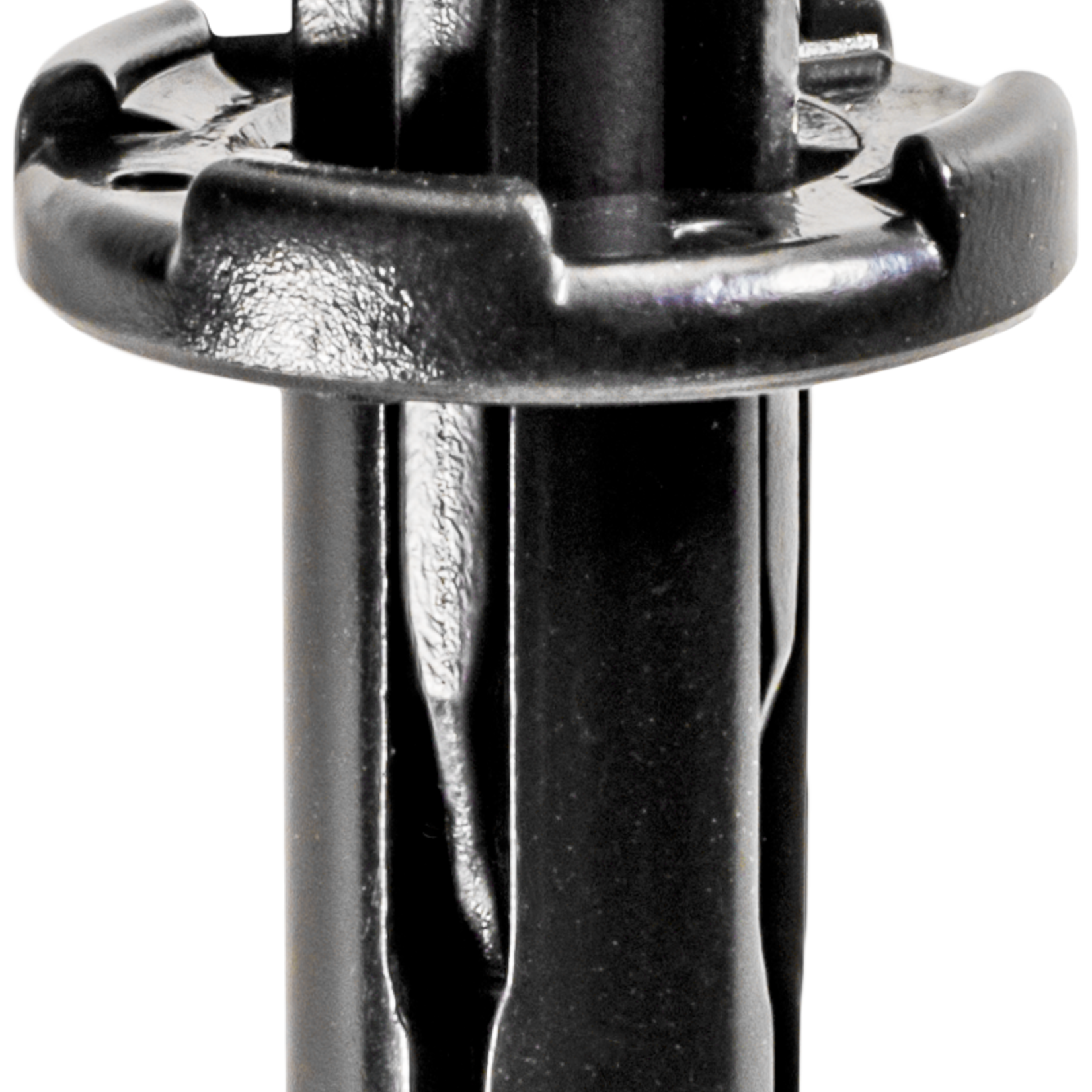 Pelco 0.780701 PELCO PUSH-TYPE RETAINER BUMPER FASCIA 15 Qty Per Pack R / 7