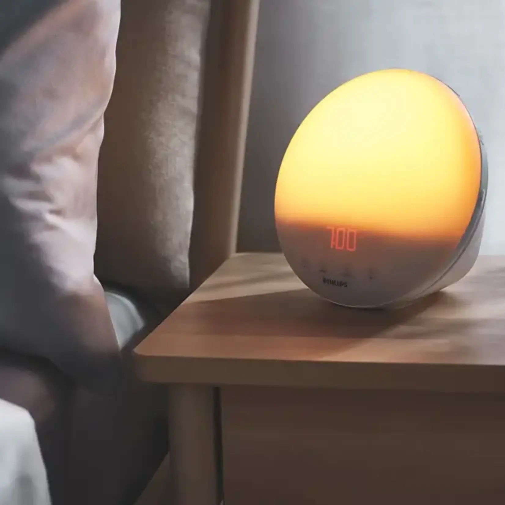 Lampe réveil matin avec radio HF3520/60