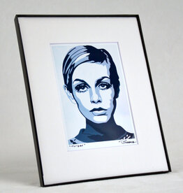 ChrisBurbach Twiggy - Resting Portrait