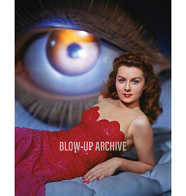 BlowUpArchive Rhonda Fleming 1945