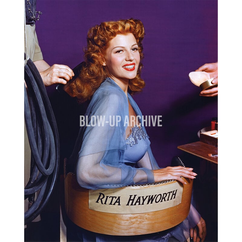 BlowUpArchive Rita Hayworth Sitting 1944