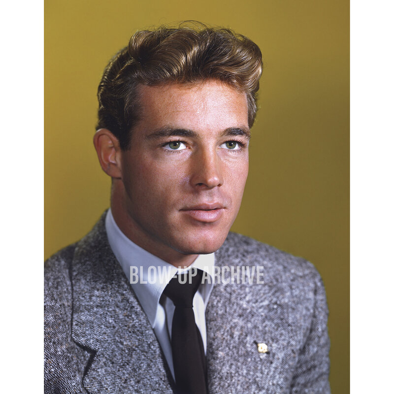 BlowUpArchive Guy Madison in Suit 1946