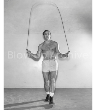 BlowUpArchive Marlon Brando Jump Rope 1960