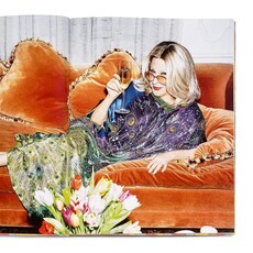 Abrams Caftans: From Classical to Camp