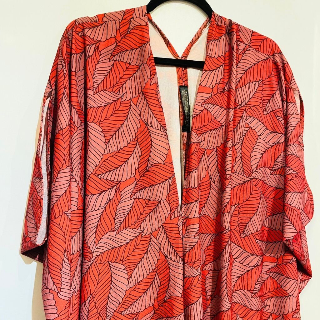 Jennafer Grace Consignment Cordyline Red/Pink Palm Caftan