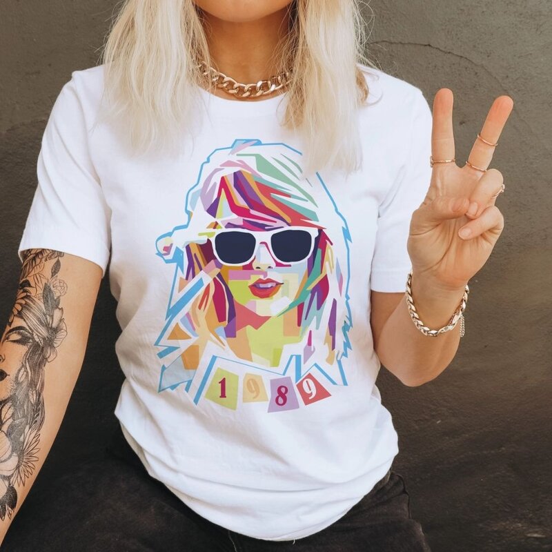 Par.tees by Party On! Swiftie 1989 Concert Graphic Tee