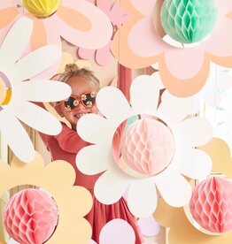 MeriMeri Groovy Flower Hanging Decorations