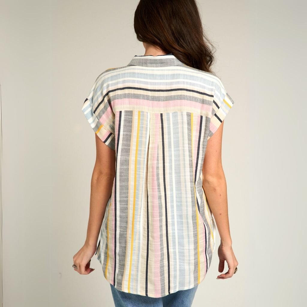 En Créme Striped Button Down Short Sleeve Top