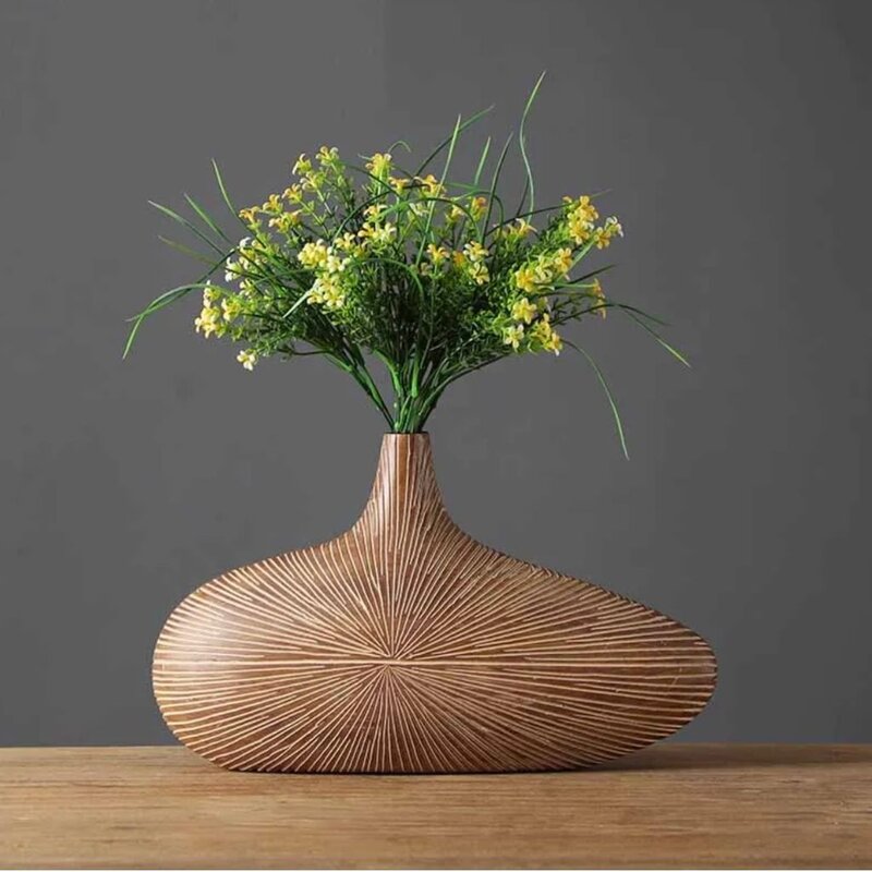 Breck & Fox Sahara Sculpted Vase (medium)