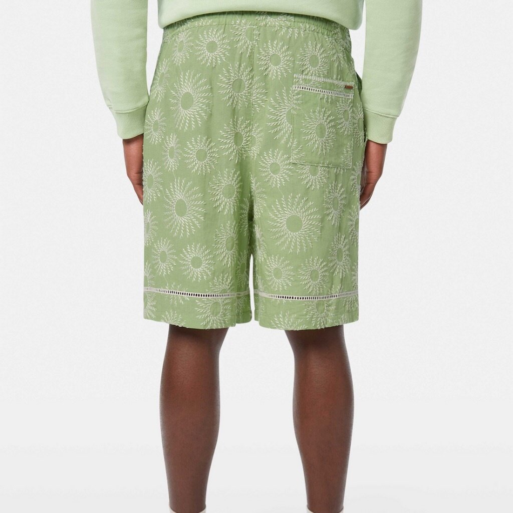 EMBROIDERED COTTON/LINEN BERMUDA SHORT