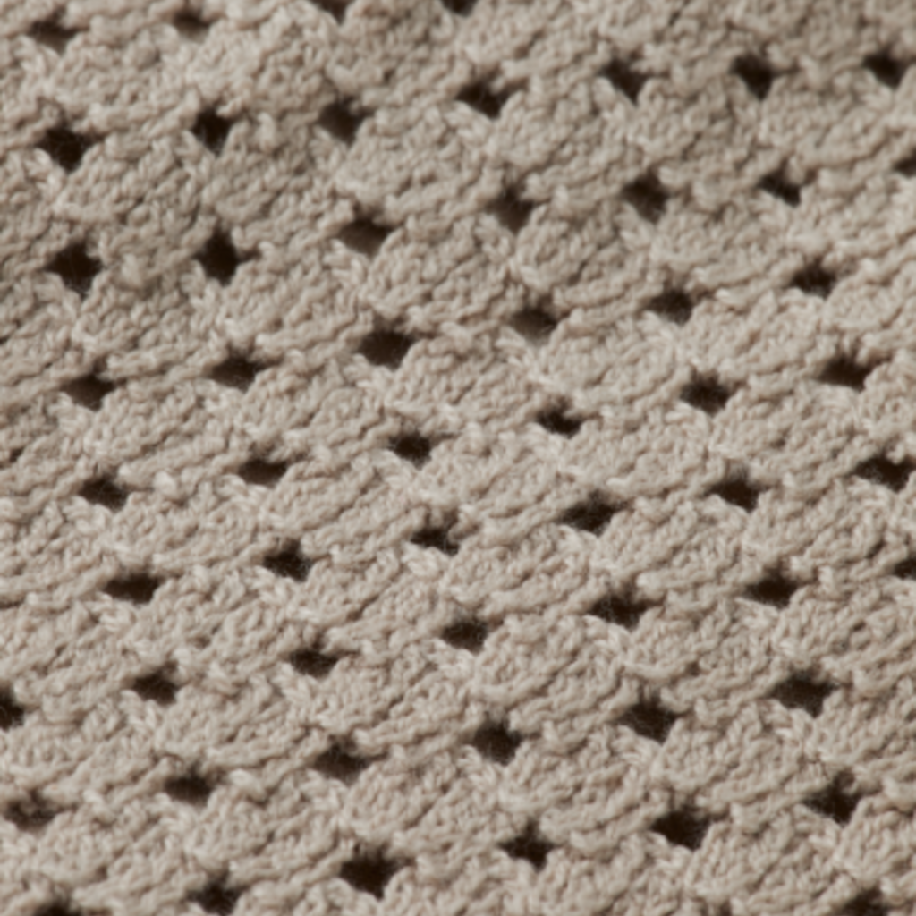 CROCHET KNITTED SHORT