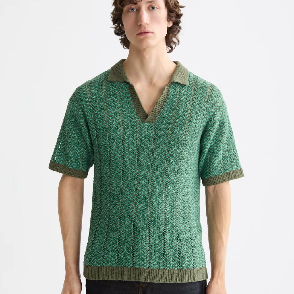 OPEN STRUCTURED KNITTED V-NECK
