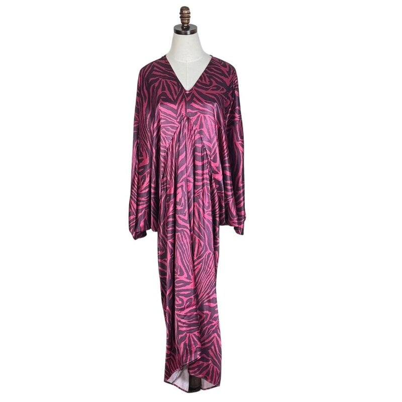 Jennafer Grace Delphine Deco Caftan in Plum Tigress