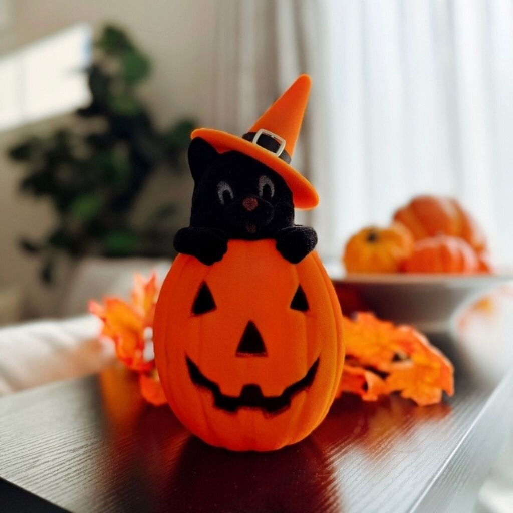 180 Degrees HLWN25 10in Flocked Cat in Pumpkin