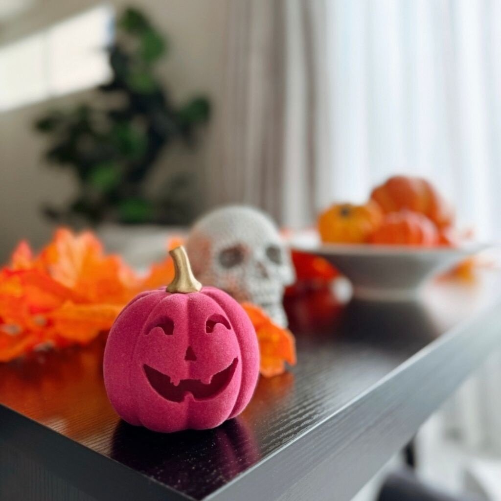 180 Degrees HLWN25 4.5in Flocked Jack O Lantern Gold Stem