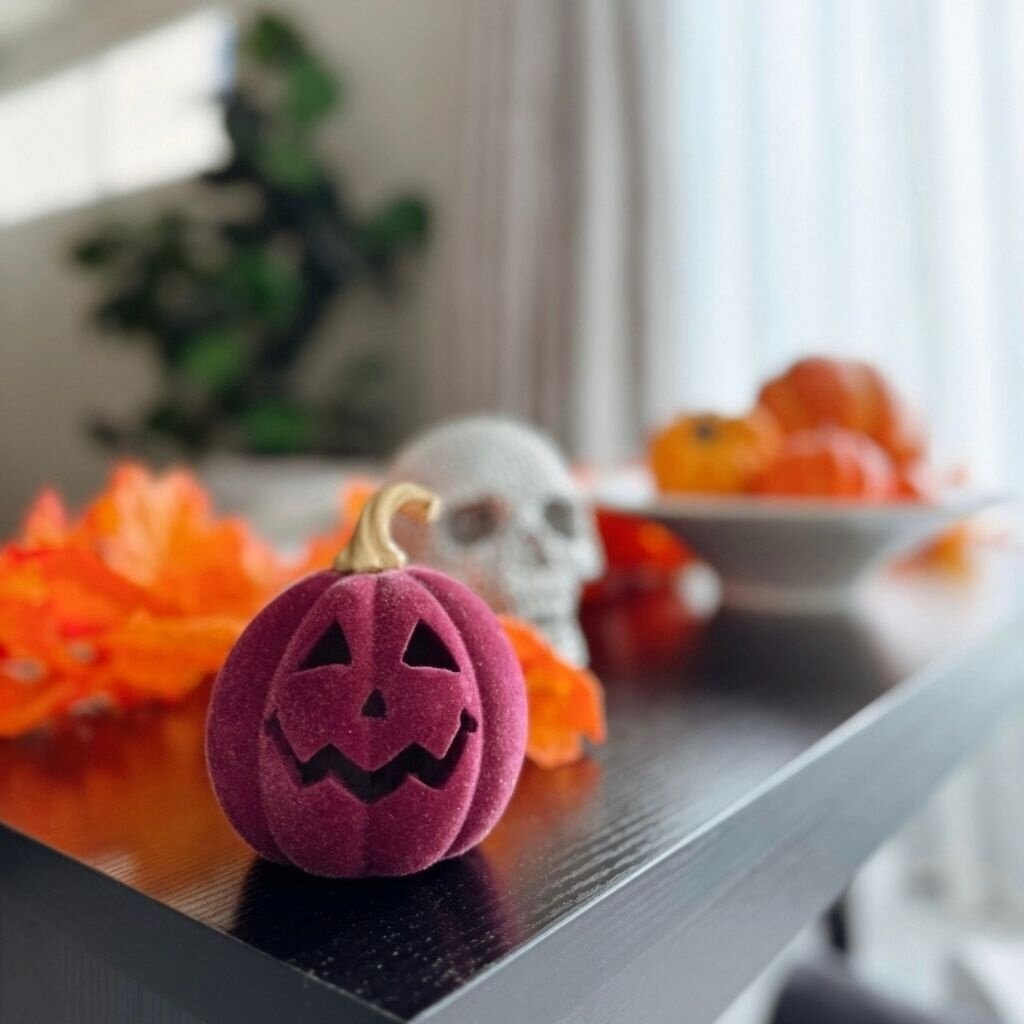 180 Degrees HLWN25 4.5in Flocked Jack O Lantern Gold Stem