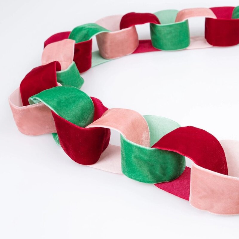 MeriMeri Velvet Chain Link Garland