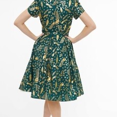 Unique Vintage & Smak Parlour 1940s Green & Gold Peacock Print Dahlia Swing Dress
