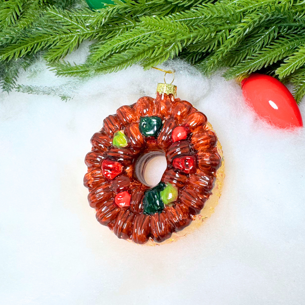 Cody Foster Fruitcake Ornament