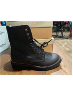 VERY G BLACK COMBAT BOOTS (SHIPPED WITHOUT BOX)