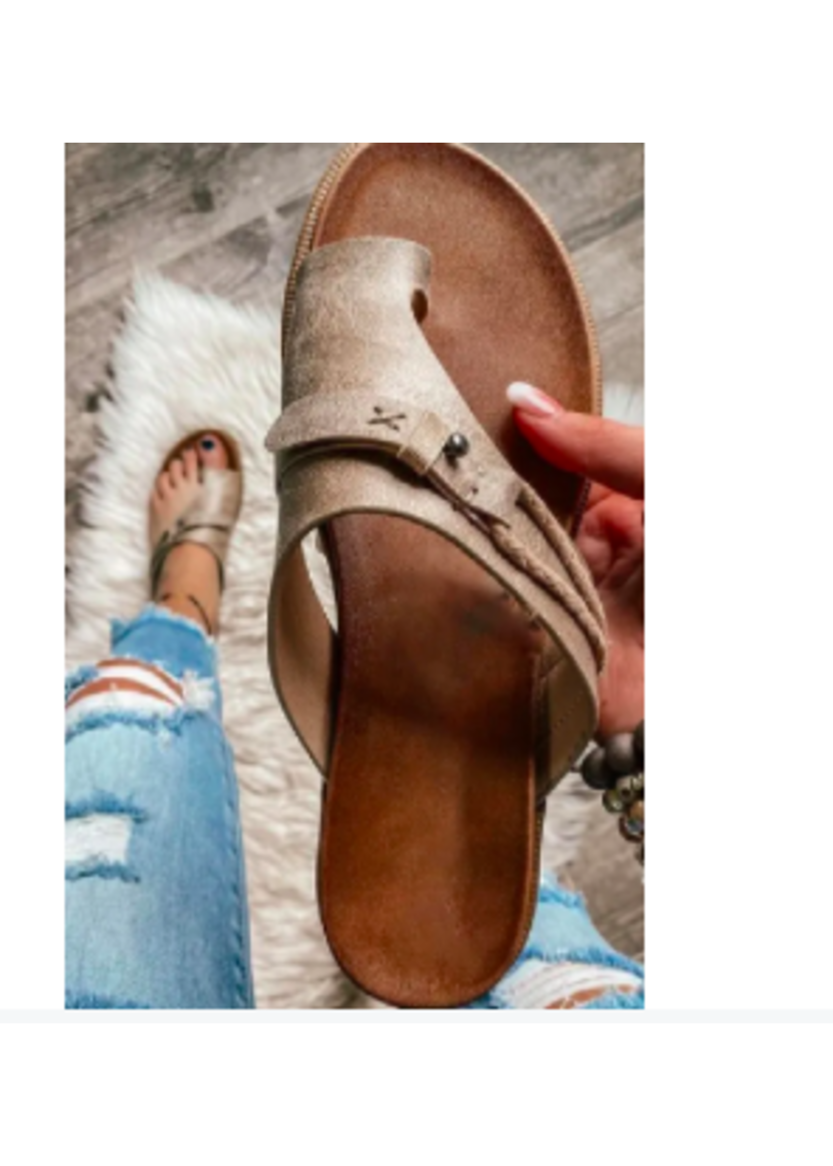 Tan Woman Casual Flat Flops Sandals