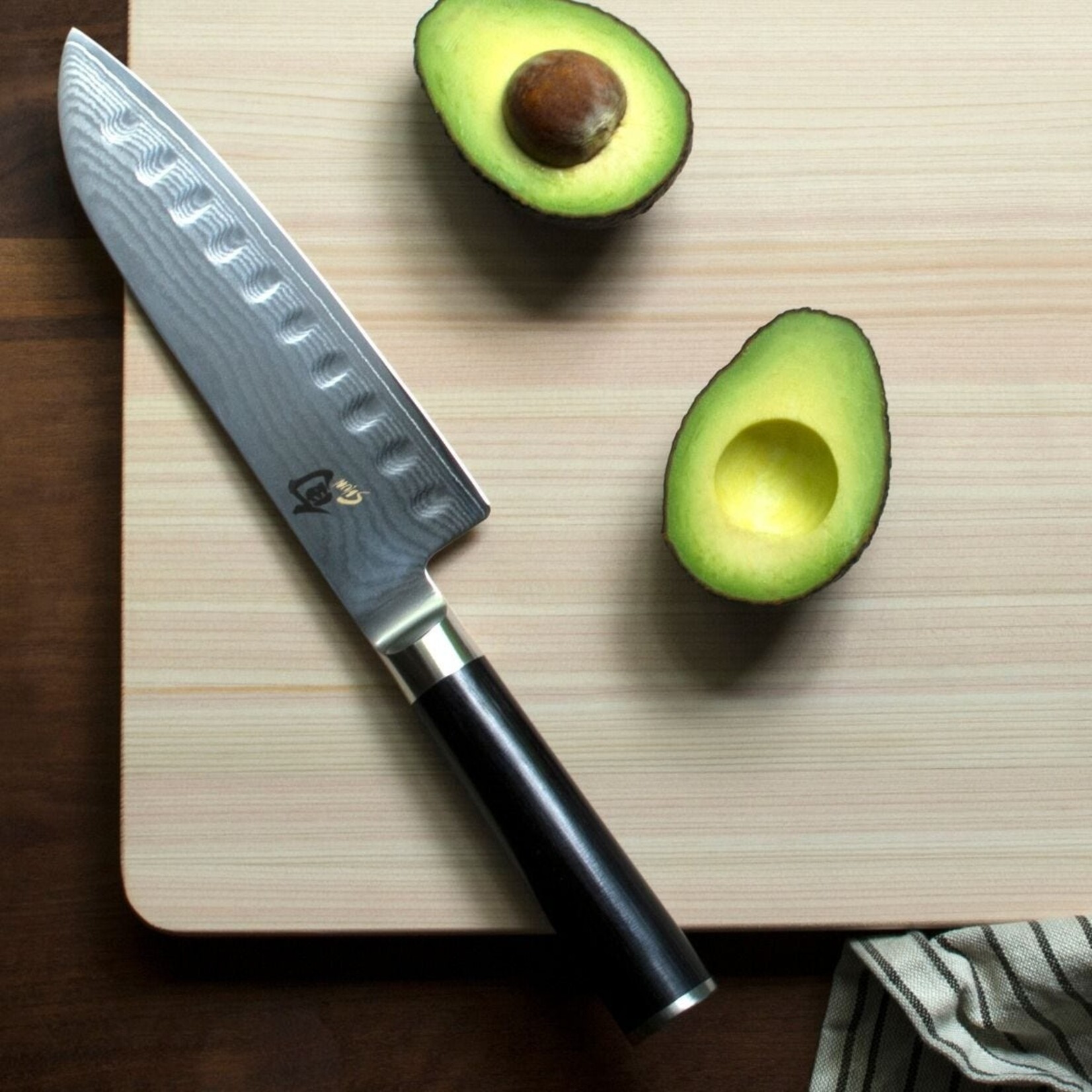 SHUN CLASSIC HG SANTOKU 7"