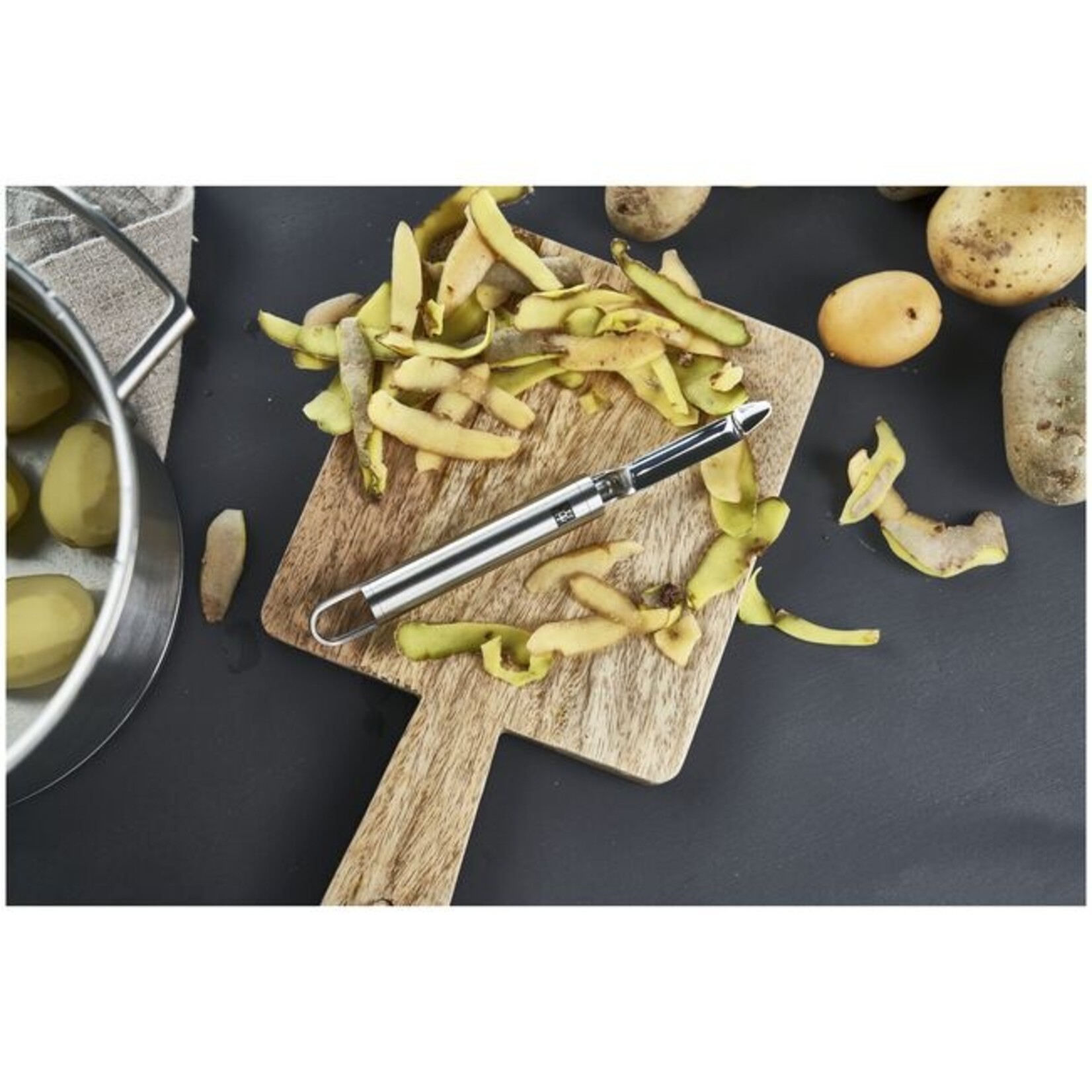 ZWILLING J.A. HENCKELS 1002545  - EPLUCHEUR PIVOTANT ACIER INOX 18/10 ZWILLING
