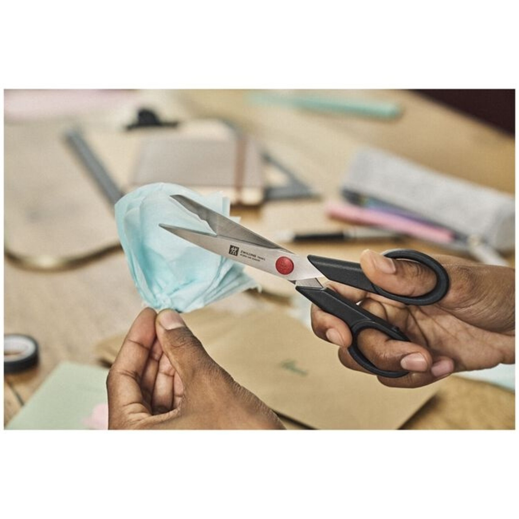 ZWILLING J.A. HENCKELS 41300-161 - CISAILLE DE MENAGE 6½ po. NOIR ZWILLING (1005560)