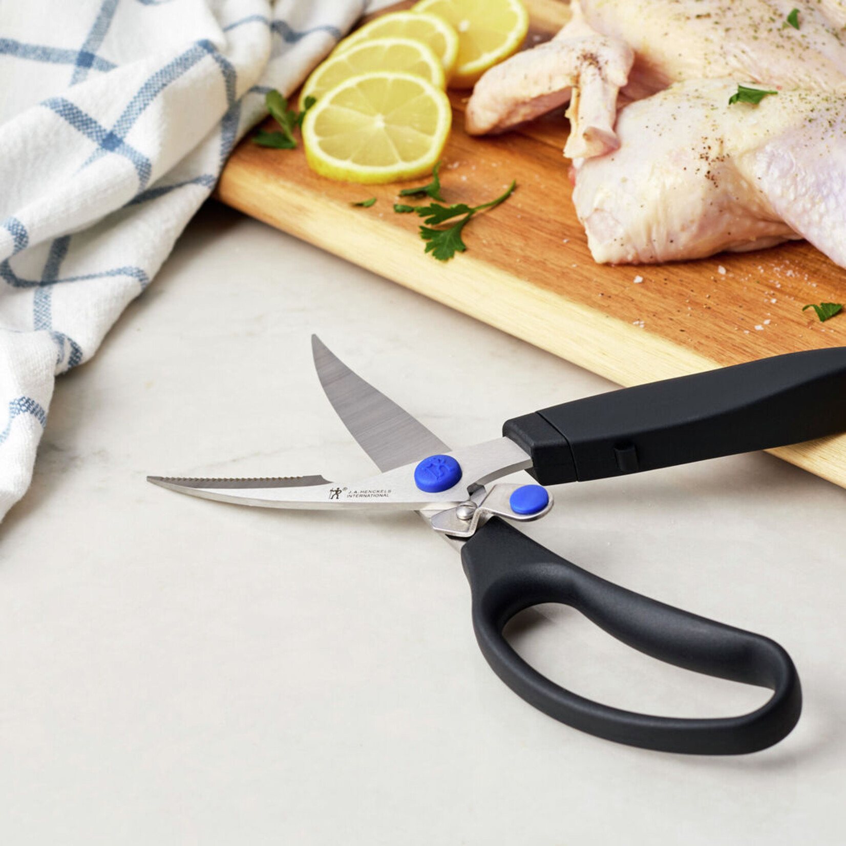 HENCKELS INTERNATIONAL 11503-001 - CISEAUX A VOLAILLE 4 po. HENCKELS INT. ZWILLING (1013462)