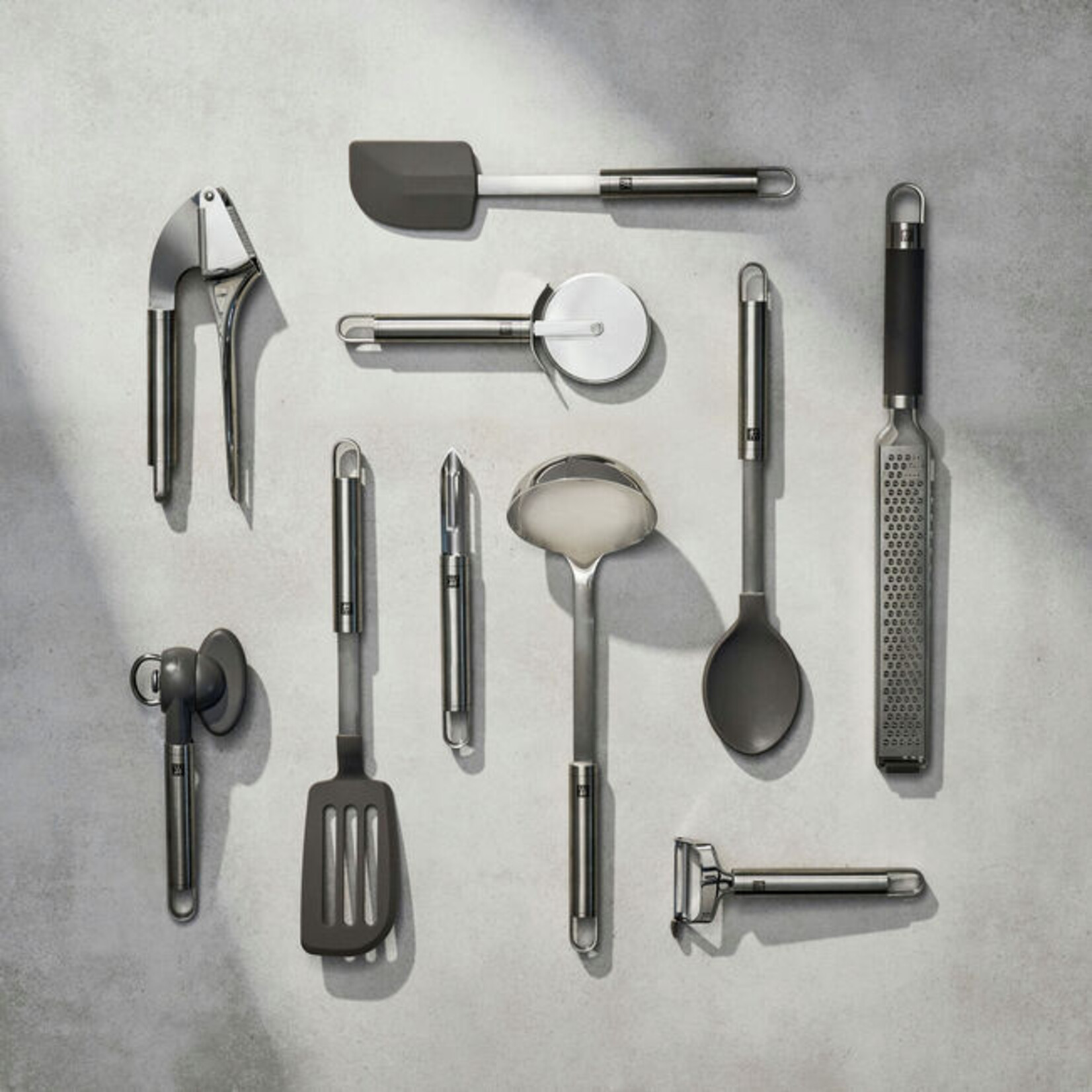 ZWILLING J.A. HENCKELS 37160-038 - OUVRE-BOITE EN ACIER INOXYDABLE ZWILLING (1002547)