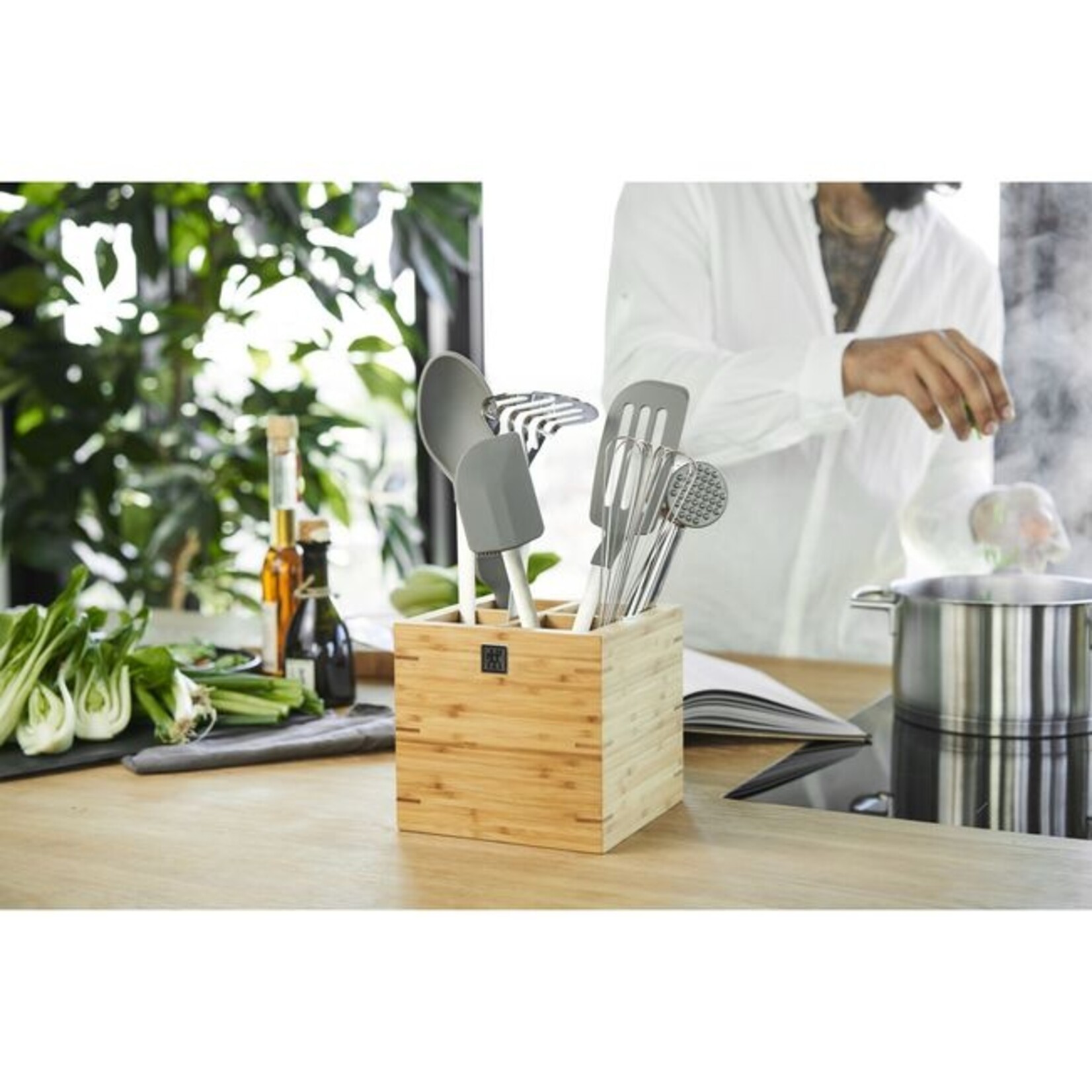 ZWILLING J.A. HENCKELS 37160-036 - EPLUCHEUR PIVOTANT EN ACIER INOXYDABLE ZWILLING (1002545)