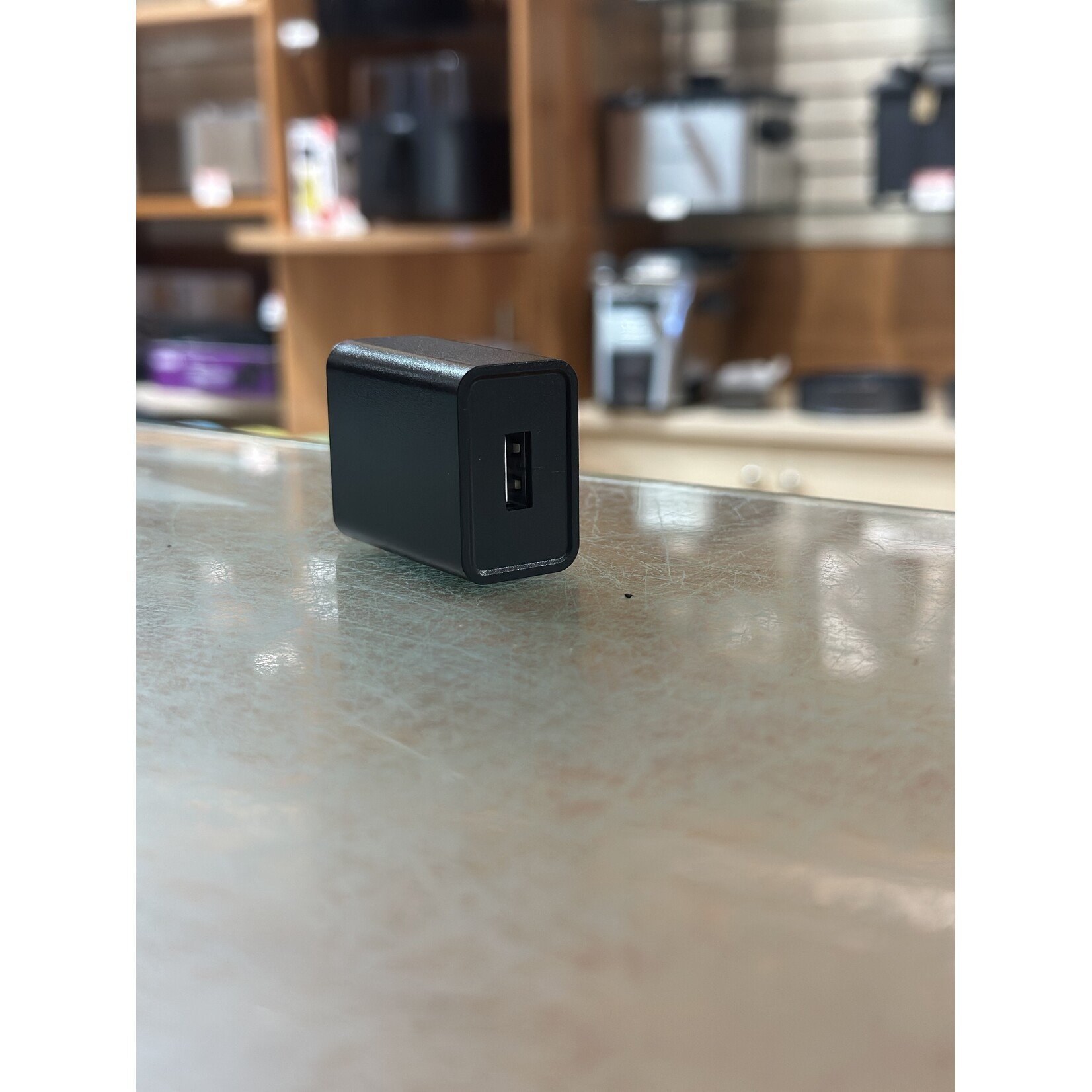 CHARGEURUSBNOIR - BLOC DE CHARGE USB NOIR